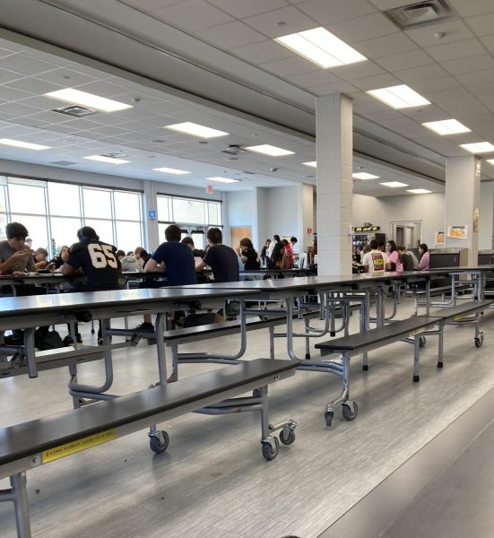 A photo of HSHS's empty cafeteria the day of the threat. Taken by Yacine Ouchen